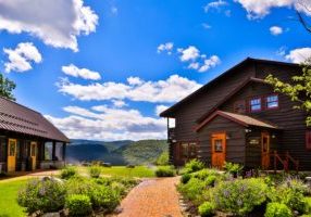 Garnet Hill Lodge